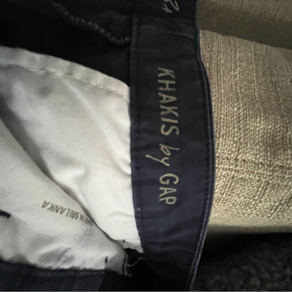 Gap Perfect Khaki Pants - Picture 4 of 8